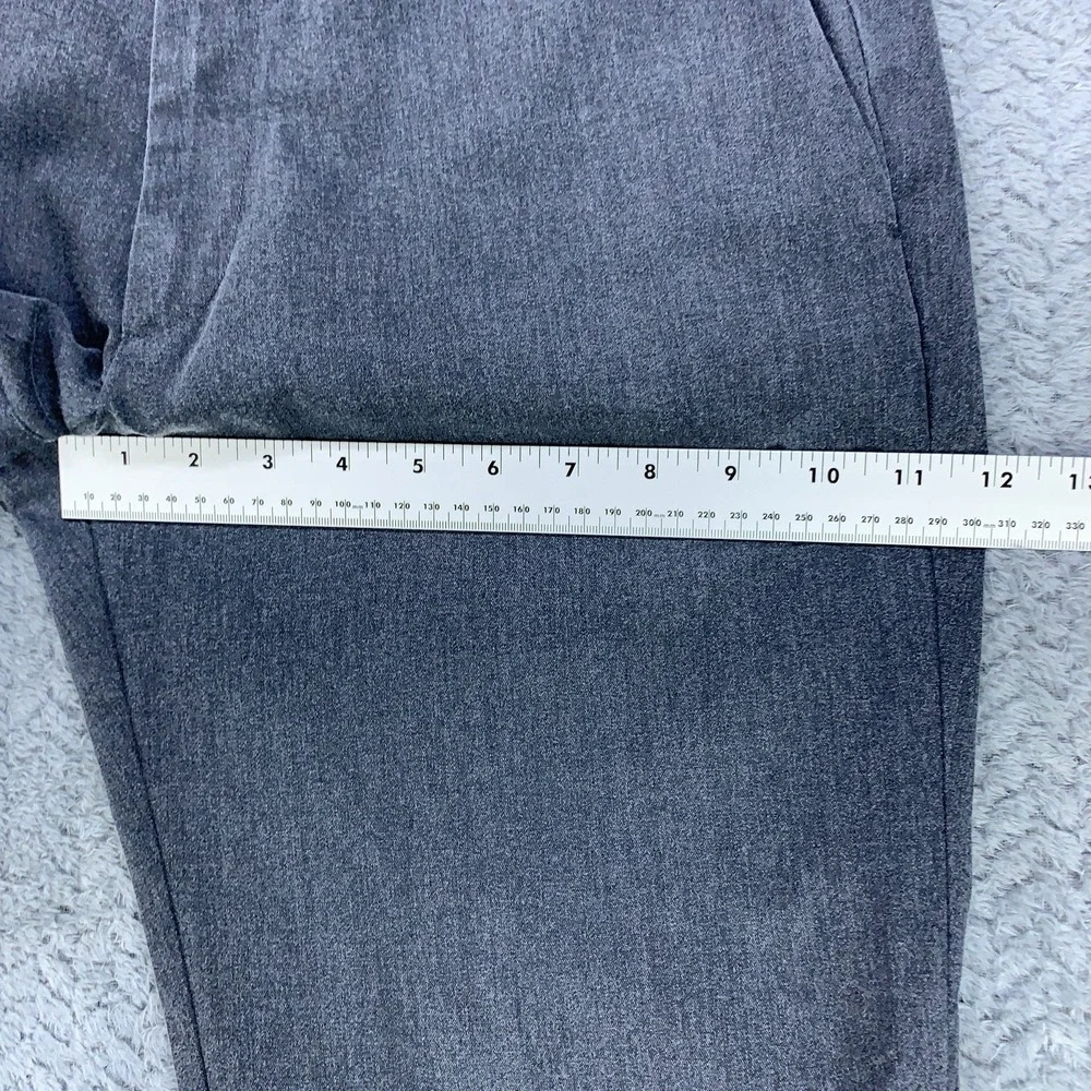 Banana Republic Men 32x30 (32x28) Gray Non-Iron Tailored Slim Fit Slacks Modern*